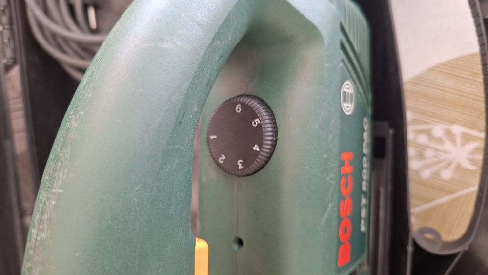 Serra tico-tico Bosch professional PST 800 - 550 W