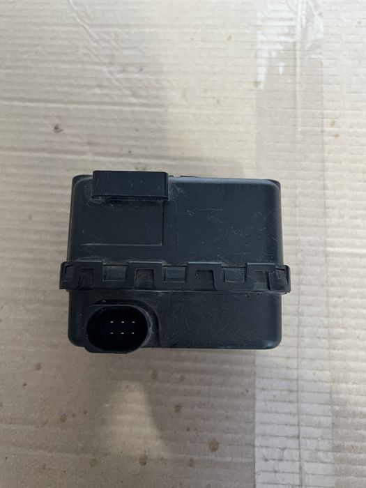 Динамік пішохода Polestar 2