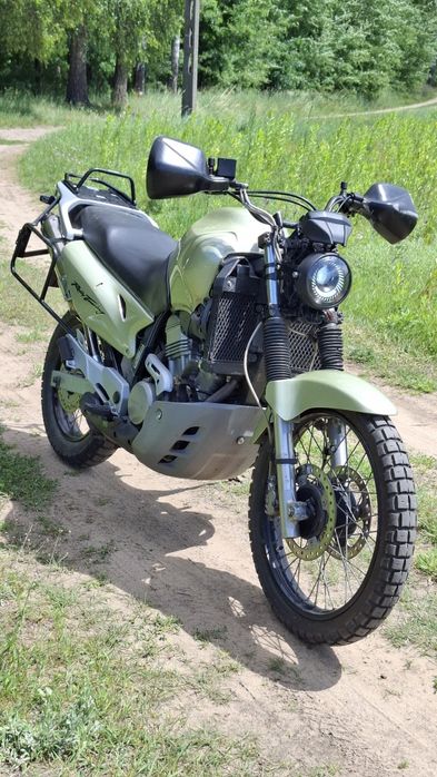Honda XL650V Transalp Scrambler stelaż kufty