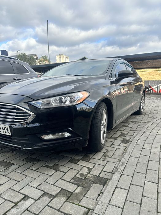 Ford Fusion 2016 2.5 газ/бенз