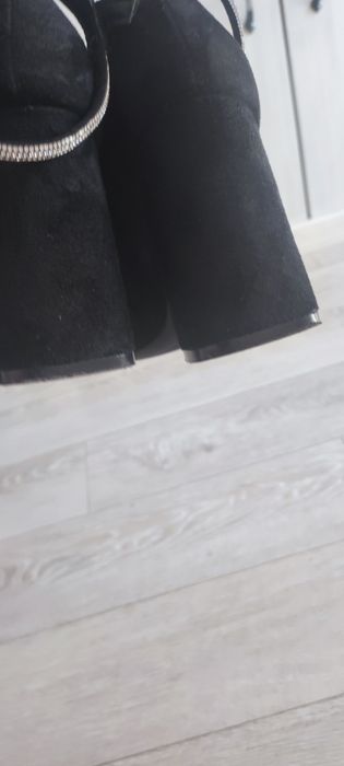 Туфлі замшеві 39 р
