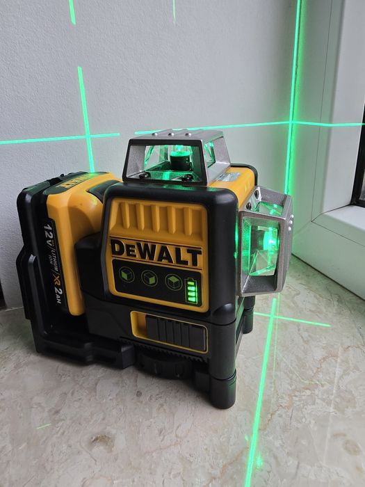 Лазерний рівень DEWALT 089LG 3D 12 ліній, лазерный уровень