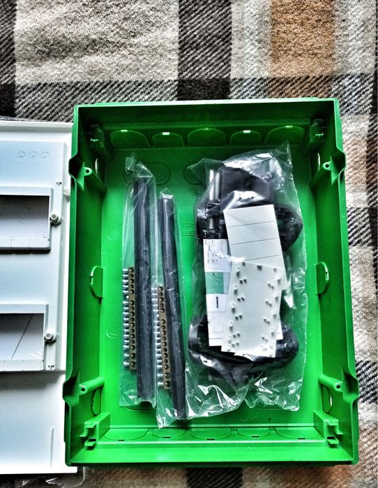 Schneider Electric оригинальная продукция