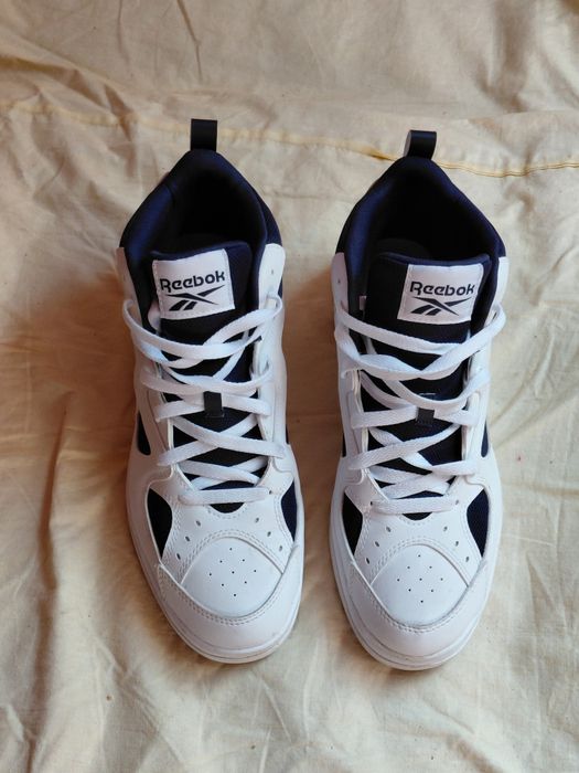 Reebok Primary Hardwood