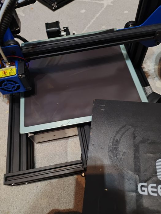 Продам 3д принтер Tronxy XY-2pro