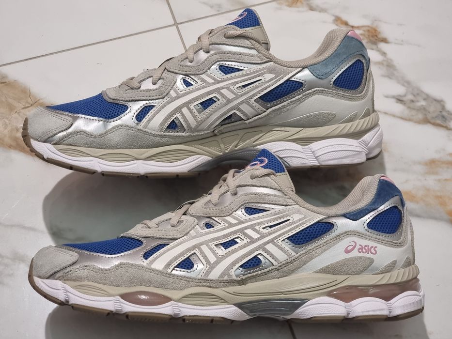 Оригінал 100% кросівки Asics Nyc   EURO 46.5