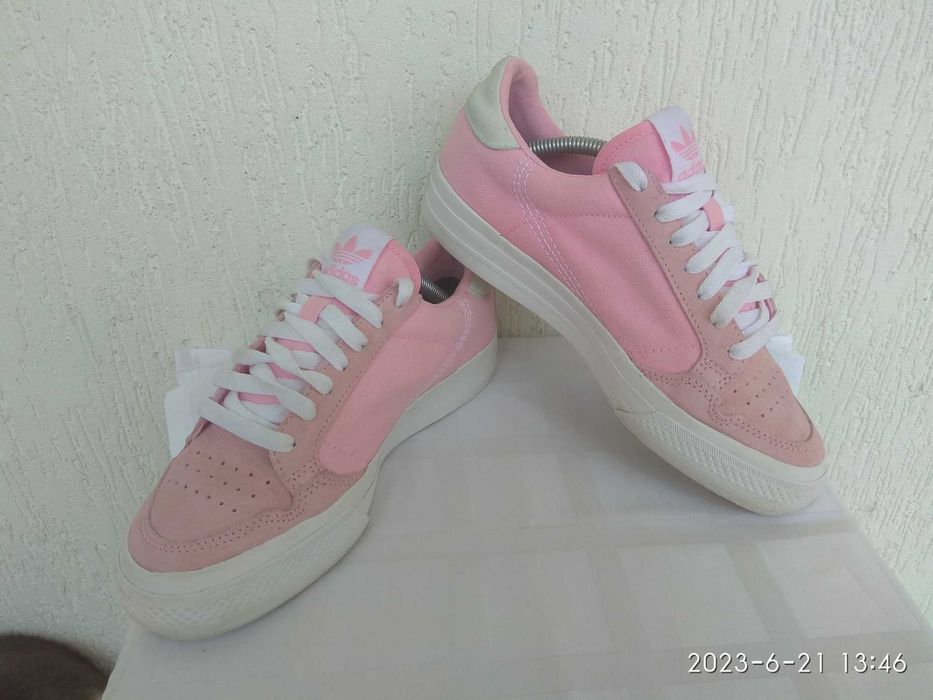 Кеди,кроссовки кожанно-текстильние Adidas р.37.5