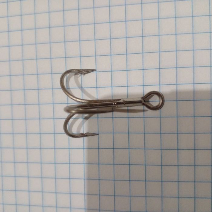 Тройник рыболовный 12 номер