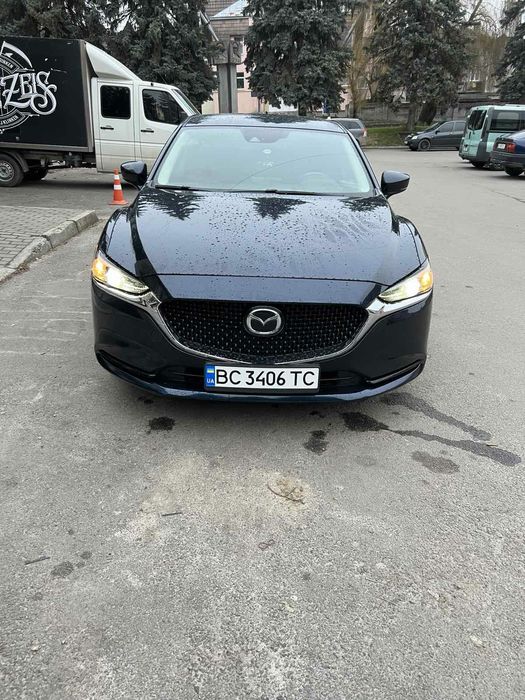 Продам машину мазду 6