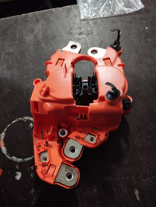 Деталі до батареї Tesla 3 (60 КВт)