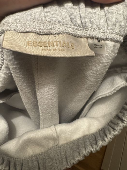 Spodnie essentials