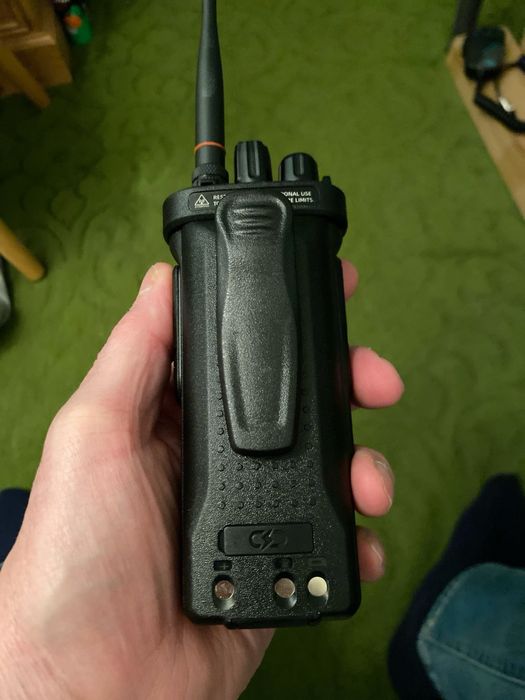 Radiotelefon Radtel RT-950 Pro z GPS/APRS i analizatorem widma. Nowy