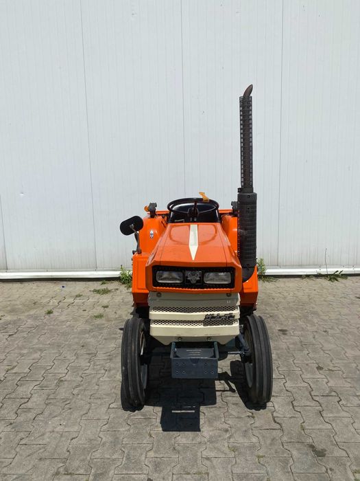 Traktor KUBOTA B1600 *M1224-03*
