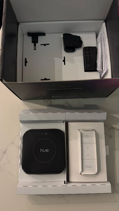 Philips Hue Bridge Mostek + Pilot Dimmer Switch Zestaw