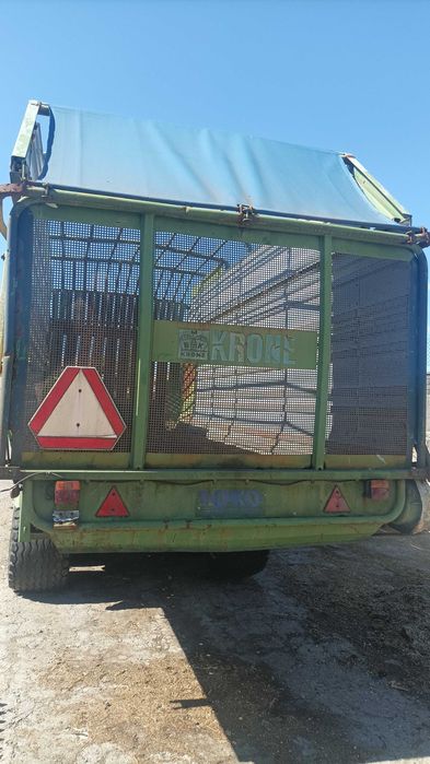 Wóz samozbierający Krone Titan 6/48 1996 r