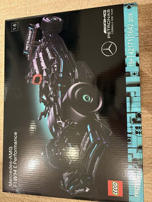 Lego Mercedes - AMG F1 W14 E Performance