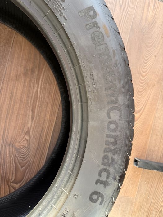 Шини Continental 235/55/R19