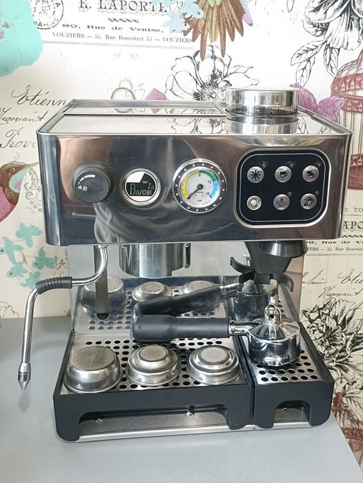 Кавоварка La Pavoni італійська кавомашина