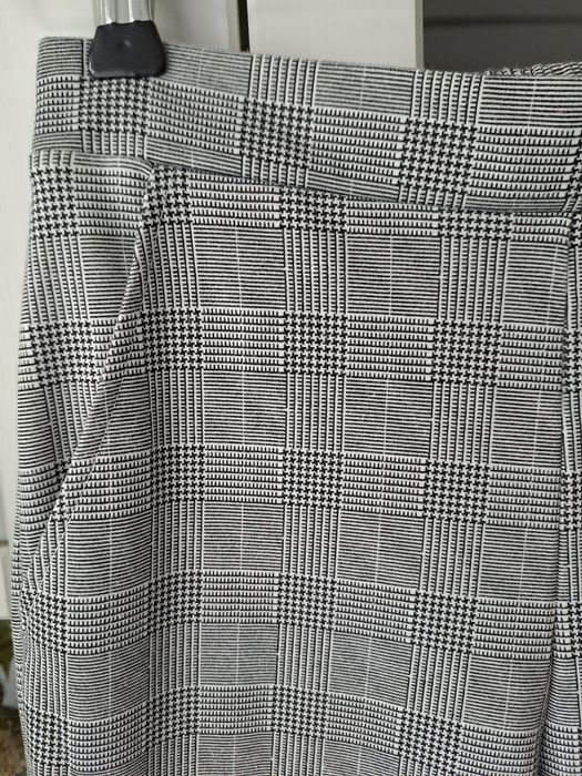 Szare spodnie w kratkę Primark XS