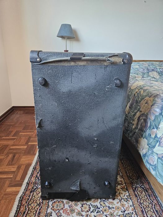 Marshall AVT412 (UK) Cabinet