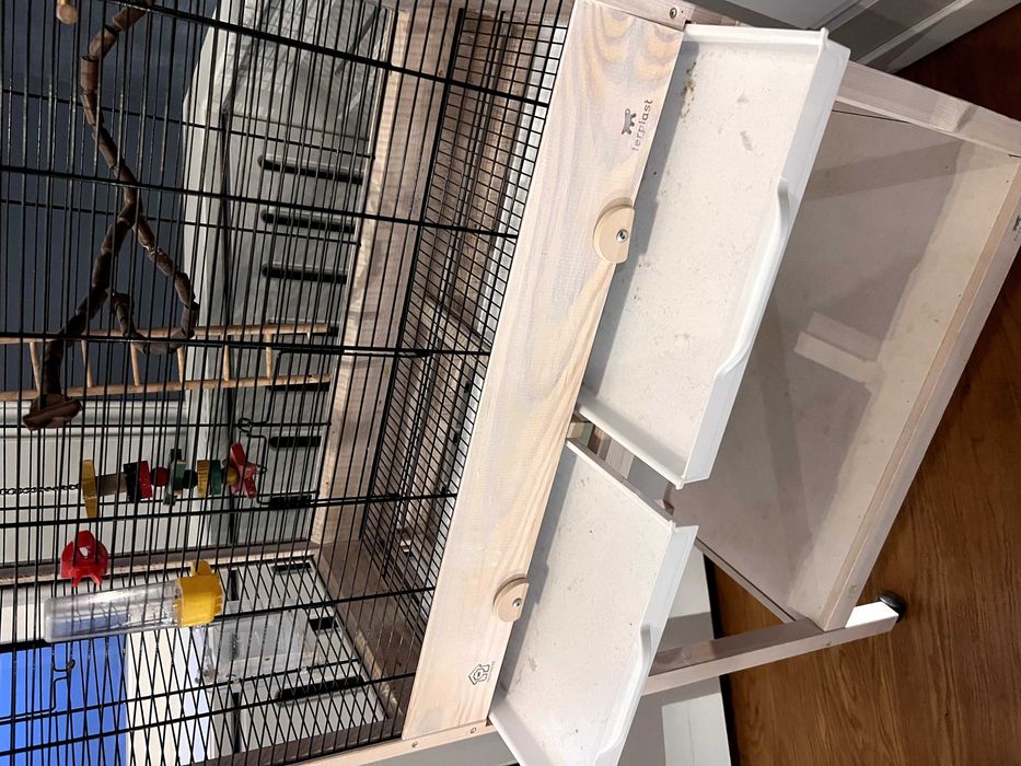 Італійська клітка для папуг