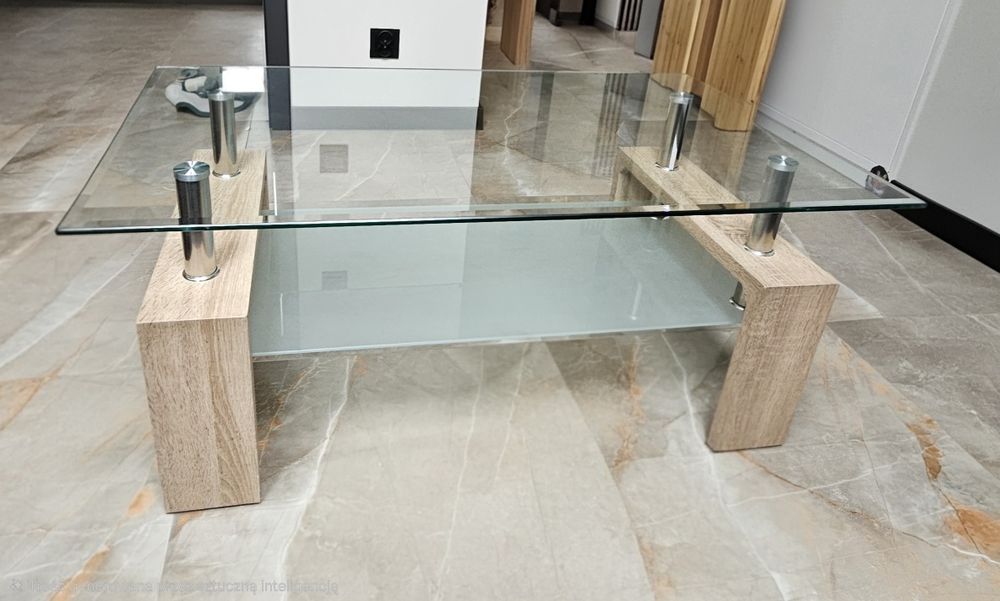 Szklany stolik kawowy