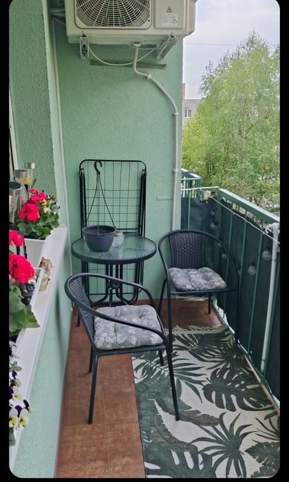 Sprzedam mieszkanie - Więcej