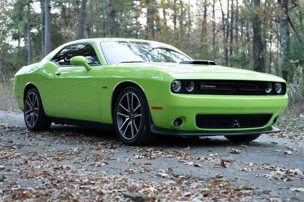 Dodge Challenger Dodge Challenger R/T Shaker 2023