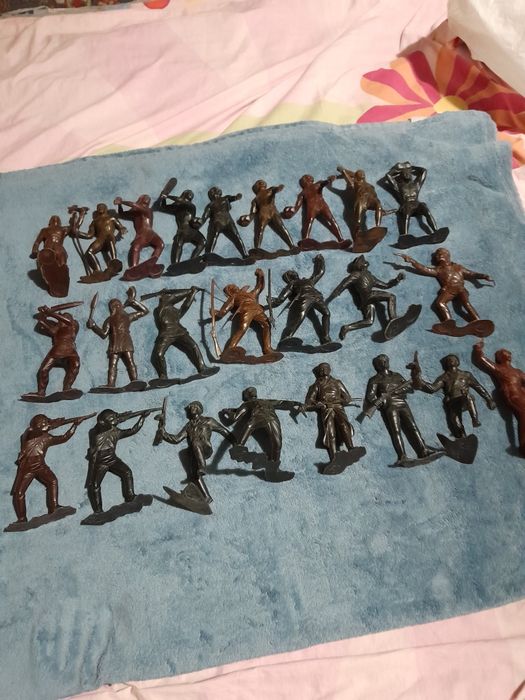 Солдатики.ссср.неандертальцы. большие.