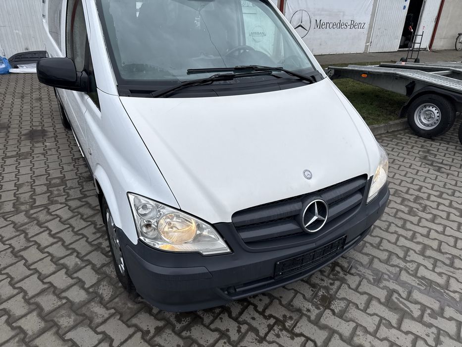 Бампер Vito Viano W639 рестайл (фара крило капот) Віто Віано 639 розборка