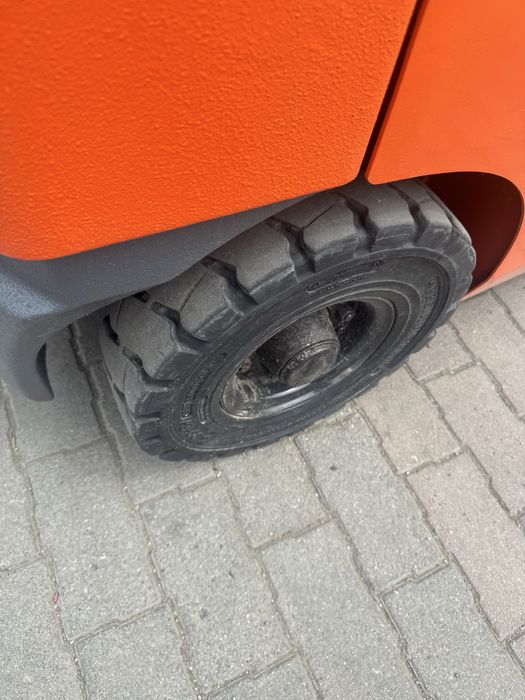 Навантажувач Toyota 8FG-18 погрузчик