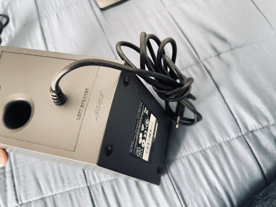 Bose Companion 2 series 3, colunas amplificadas para desktop