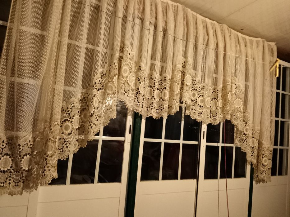 Cortinas Antigas em Renda