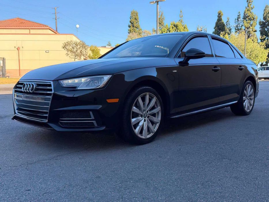 Audi A4      2018