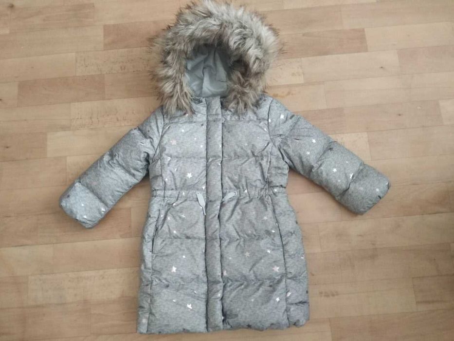 супер пуховик GAP для девочки на 4-5 лет