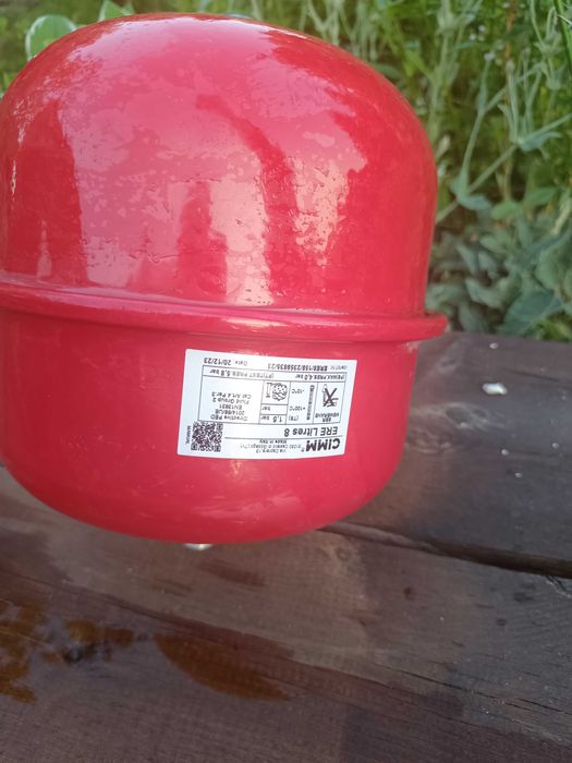Naczynie przeponowe 8 l nowe