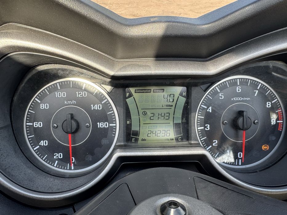 Максі-скутер Yamaha X-MAX 250 Ямаха 2018 рік ABS