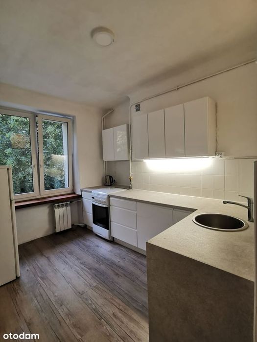 Żoliborz | 46 m² | 2 pokoje | osobna kuchnia | metro | od października