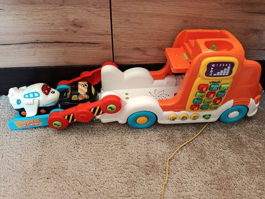 Автовоз і 2 машинки працюють vtech