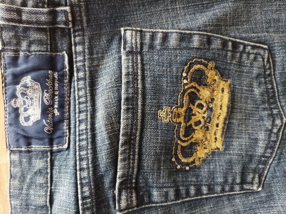 Spodnie jeansowe Viktoria Beckham