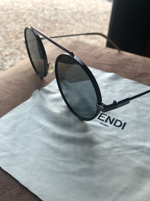 Óculos de sol FENDI 347 euros novos!