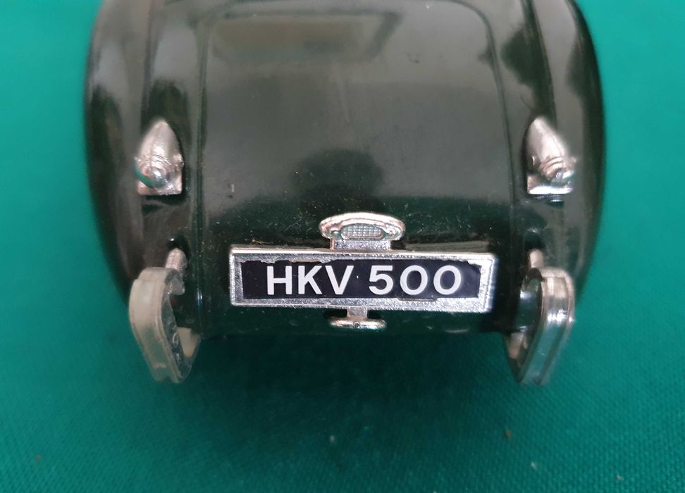 Jaguar XK 120 / (1948), BURAGO escala 1/24 - Anos 80 - Italy