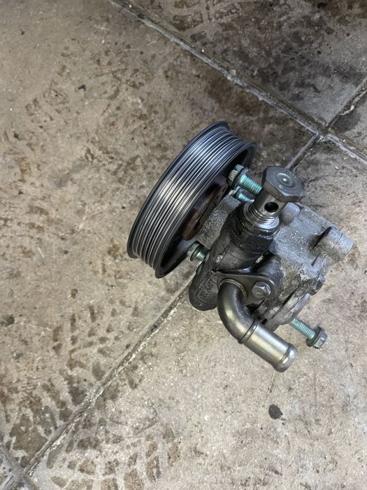 Bomba direcao assistida pd a3 8l golf iv leon 1m