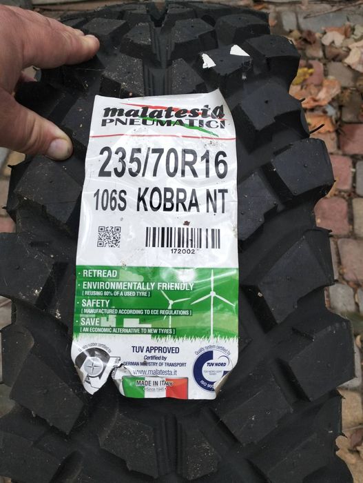 Продам грязьові шини 3500штук  наявності.3500тисяч за одну шину.Нові