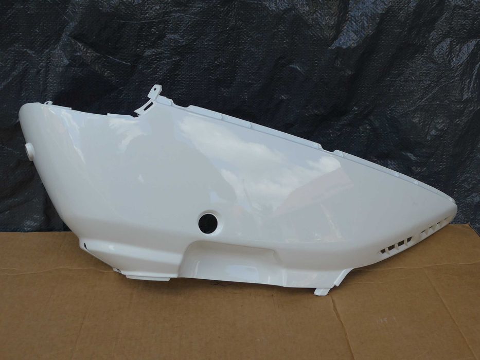 Honda Vision 50 '93r OWIEWKA lewa nowa