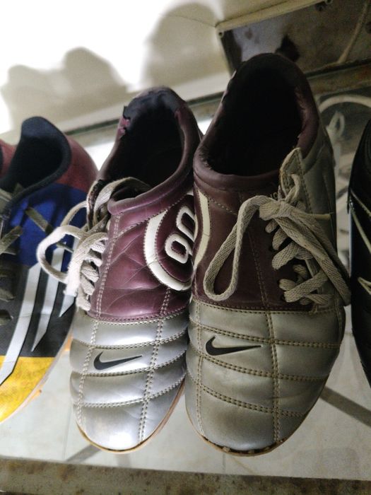 Sapatilhas e chuteiras