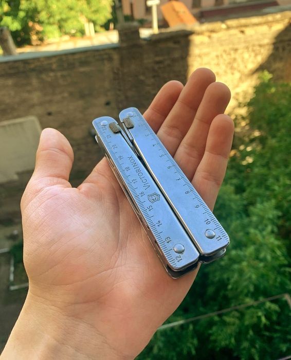 Victorinox Swisstool