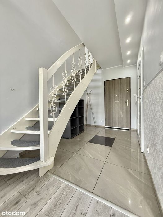 48 M Dwa Poziomy Duży Balkon 9 M / 2 Miejsca Postojowe Winda Poświętne - Widok 4