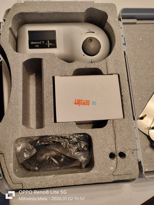 Aparelho de intoforese para transpirar de mãos e pés