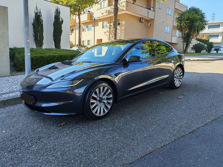 Tesla Model 3 Standard RWD